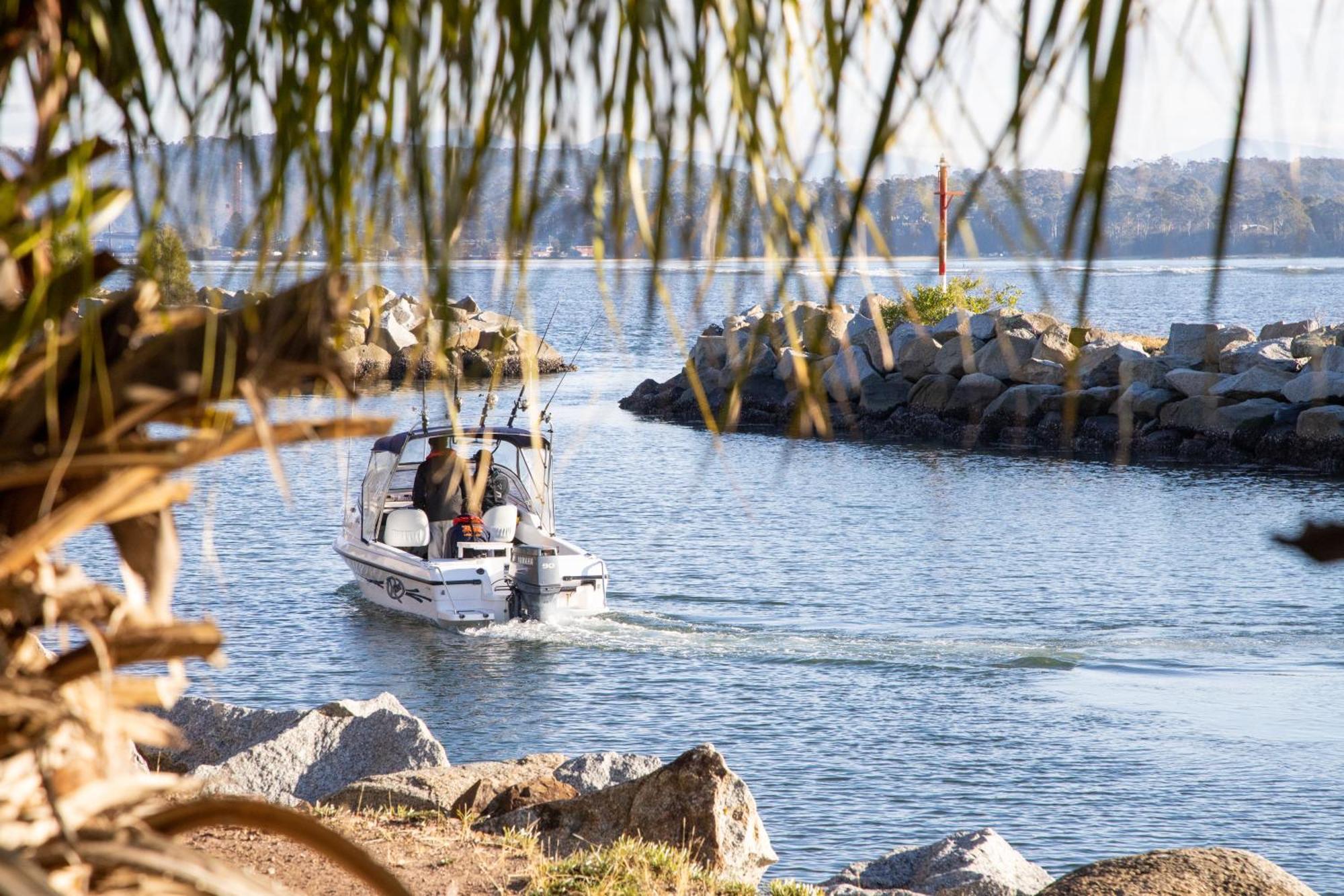 Batemans Bay Marina Resort Екстер'єр фото