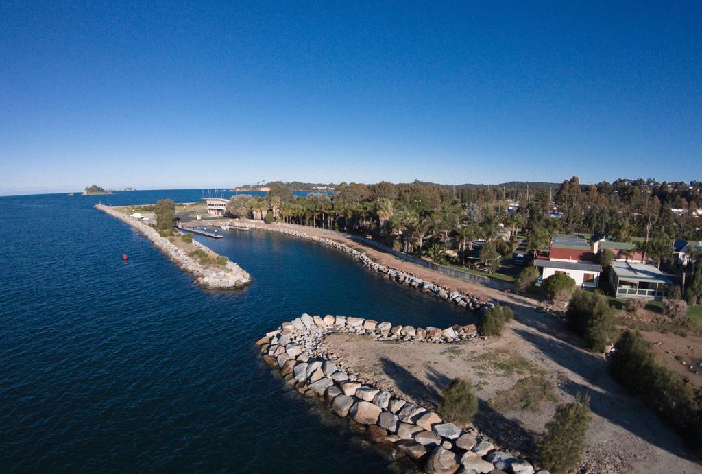 Batemans Bay Marina Resort Екстер'єр фото